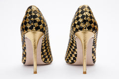 The Saks Tory Gold Black Handwoven Leather Pump Shoe Fine Craftsmanship