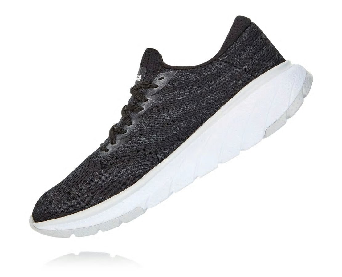 Women's Cavu 3 Black / White