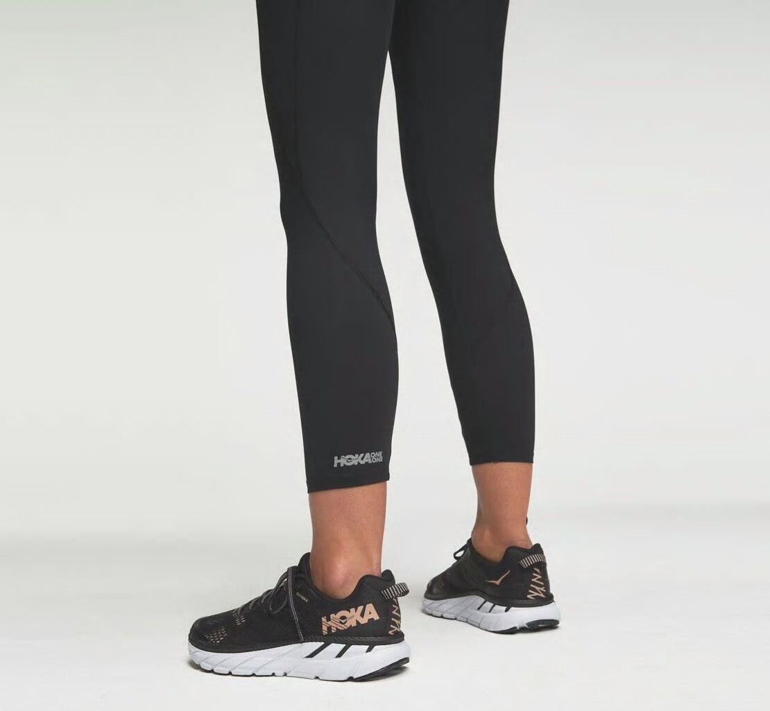 Women's Performance Crop Tight Black