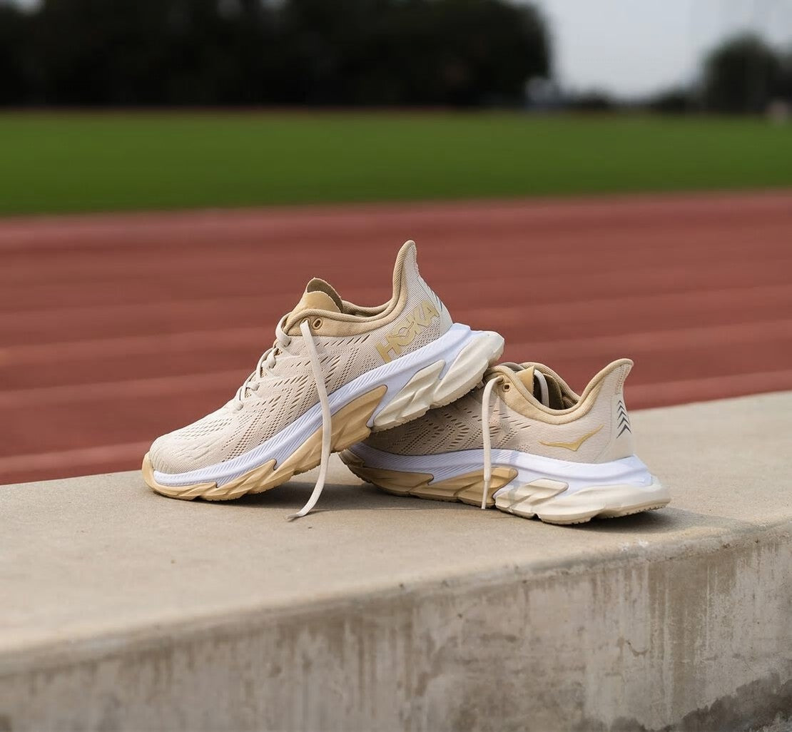 Women's Clifton Edge Almond Milk / Beige