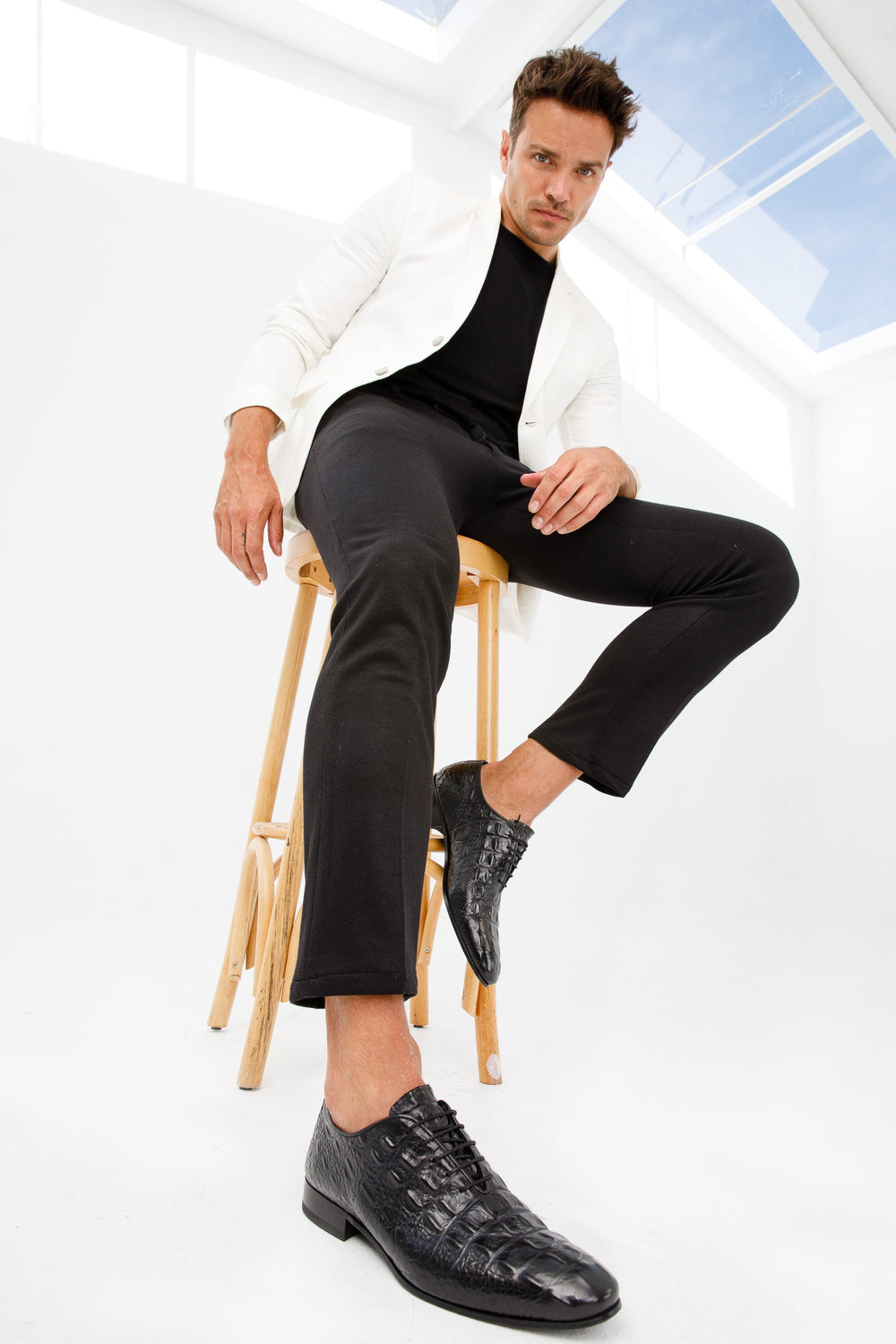 The Randor Black Crocodile Leather Oxford Shoe On Sale