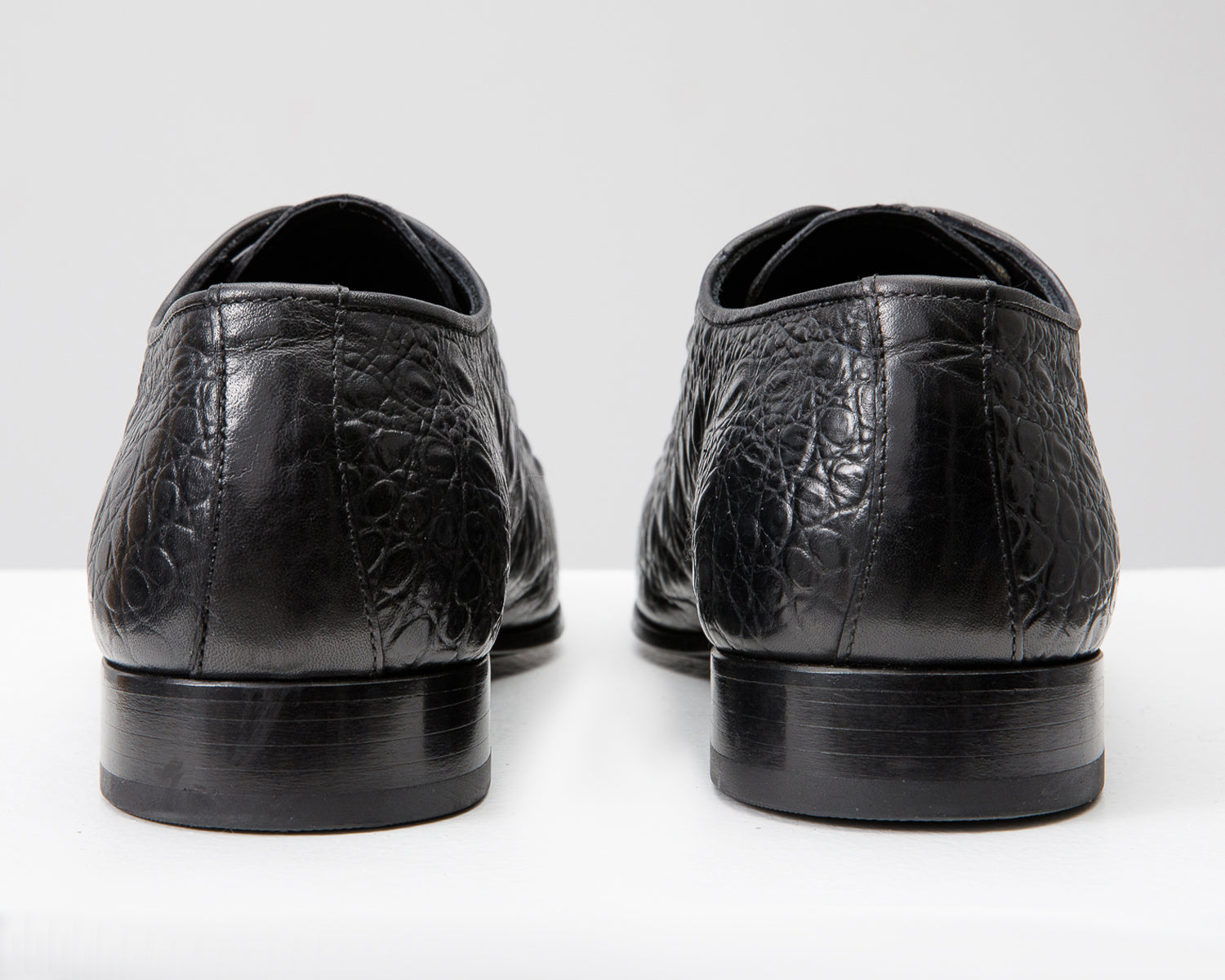 The Randor Black Crocodile Leather Oxford Shoe On Sale