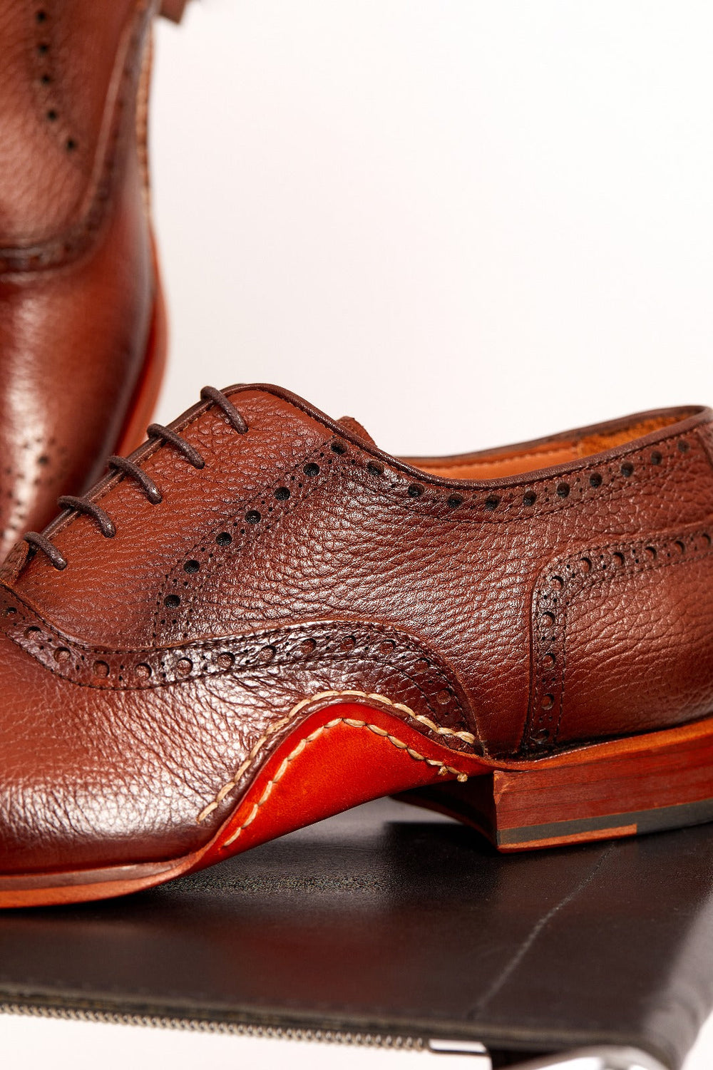 The Draco Handmade Tan Semi Brogue Oxford Shoe Fine Craftsmanship