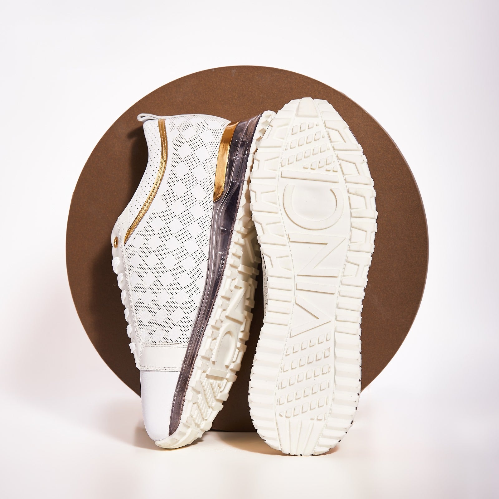 The Cenova White Gold Leather Sneaker Universal Fit