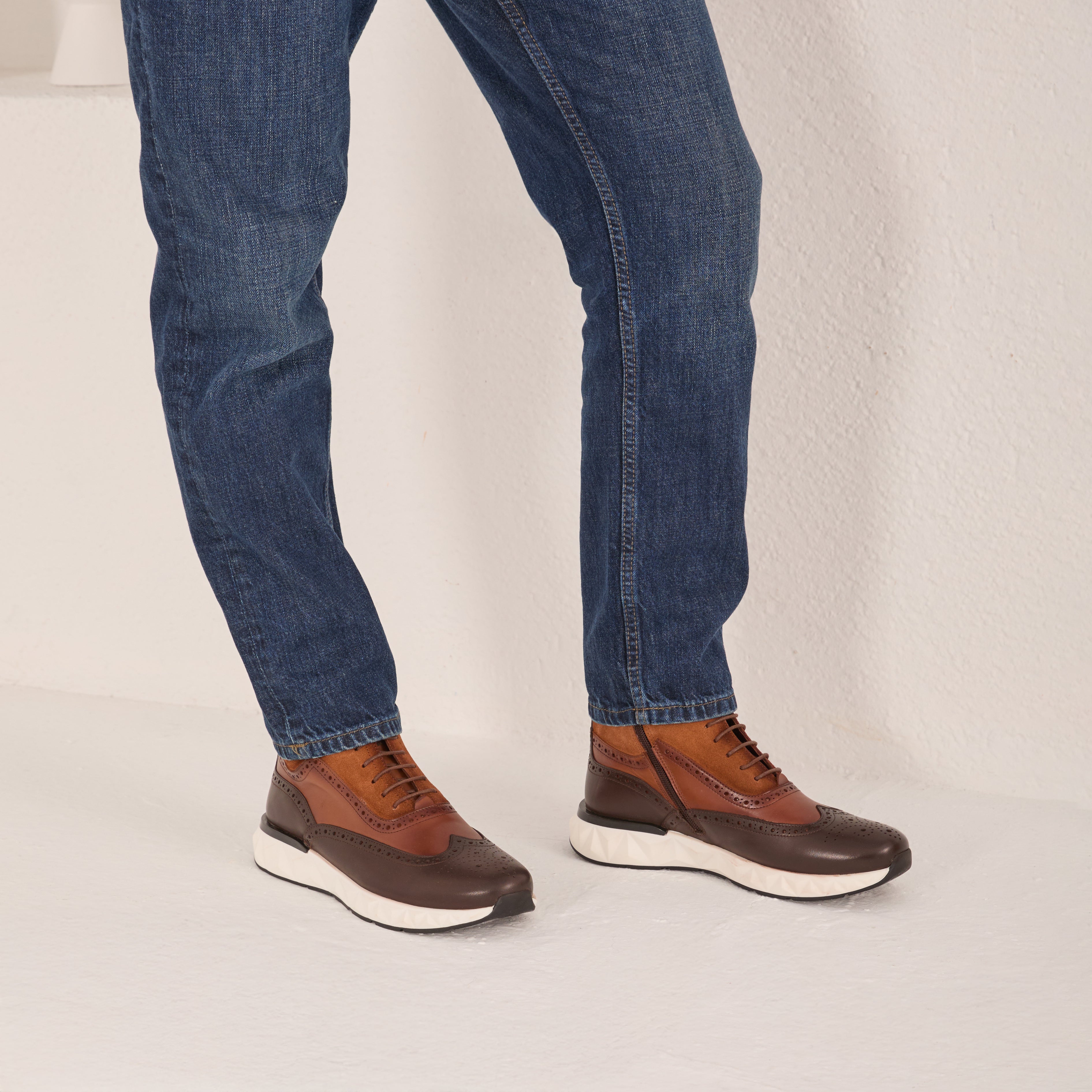 The Regent Brown Leather Wingtip Brogue Casual Boot Universal Fit
