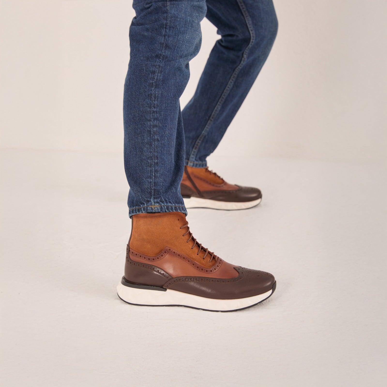 The Regent Brown Leather Wingtip Brogue Casual Boot Universal Fit