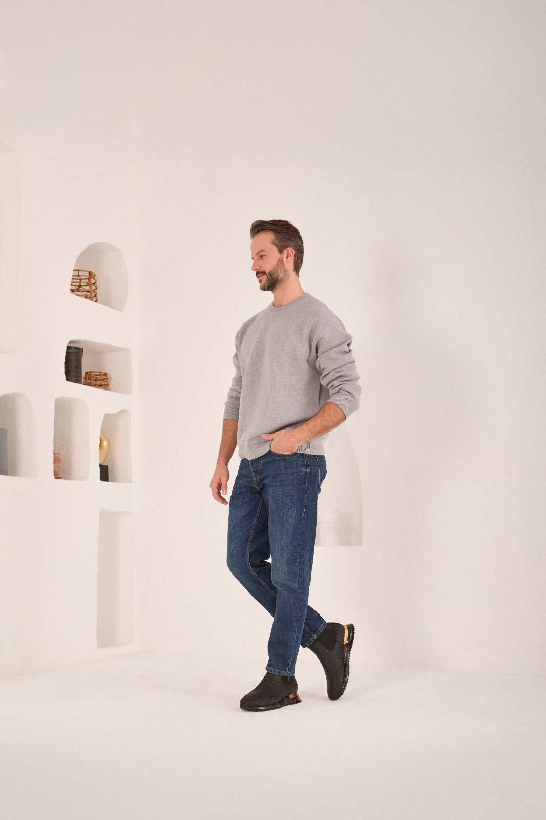 The Panther Black Leather Chelsea Boot Fine Craftsmanship