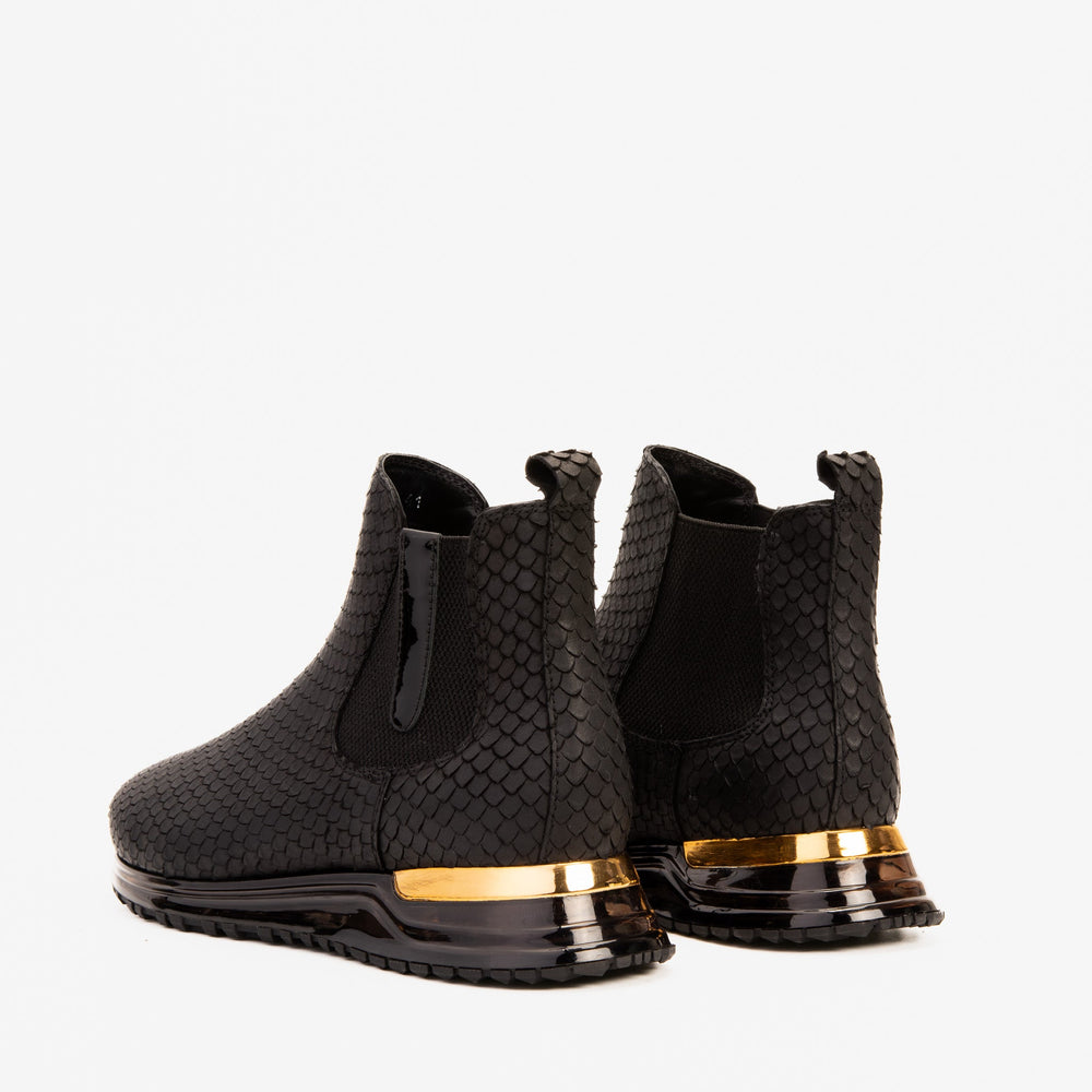 The Panther Black Leather Chelsea Boot Fine Craftsmanship