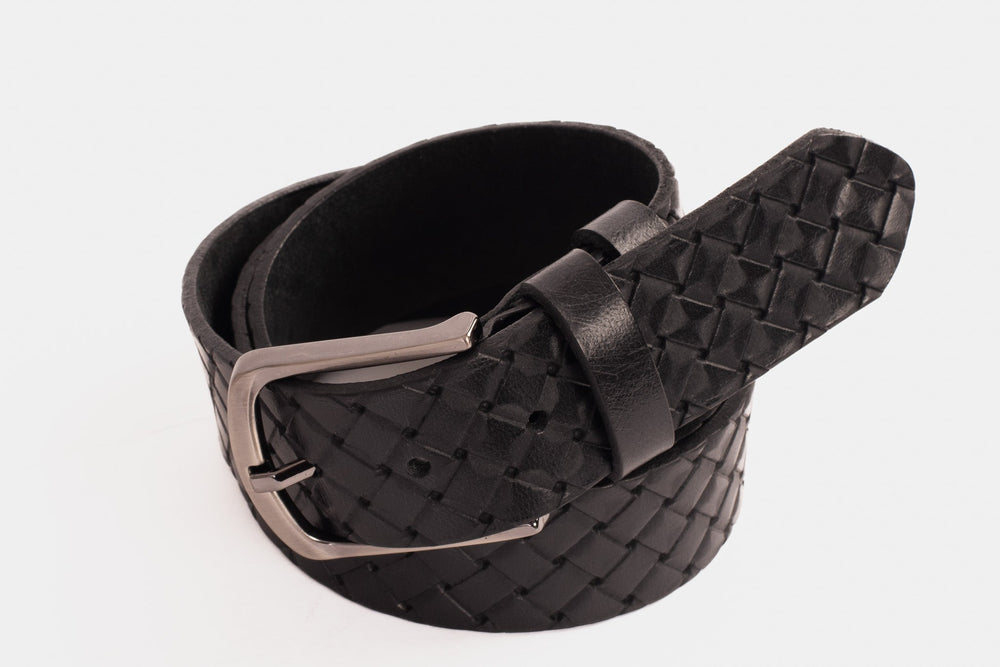 The Turan Black Woven Leather Belt Fine Craftsmanship