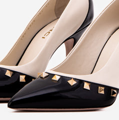 The Bella Vita Studded Beige Black Leather Pump Shoe For Sale