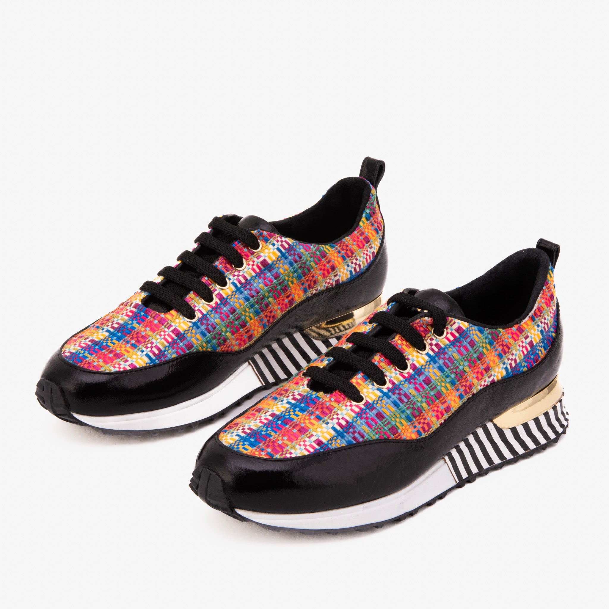 The Valencia Leather Black Sneaker Universal Fit
