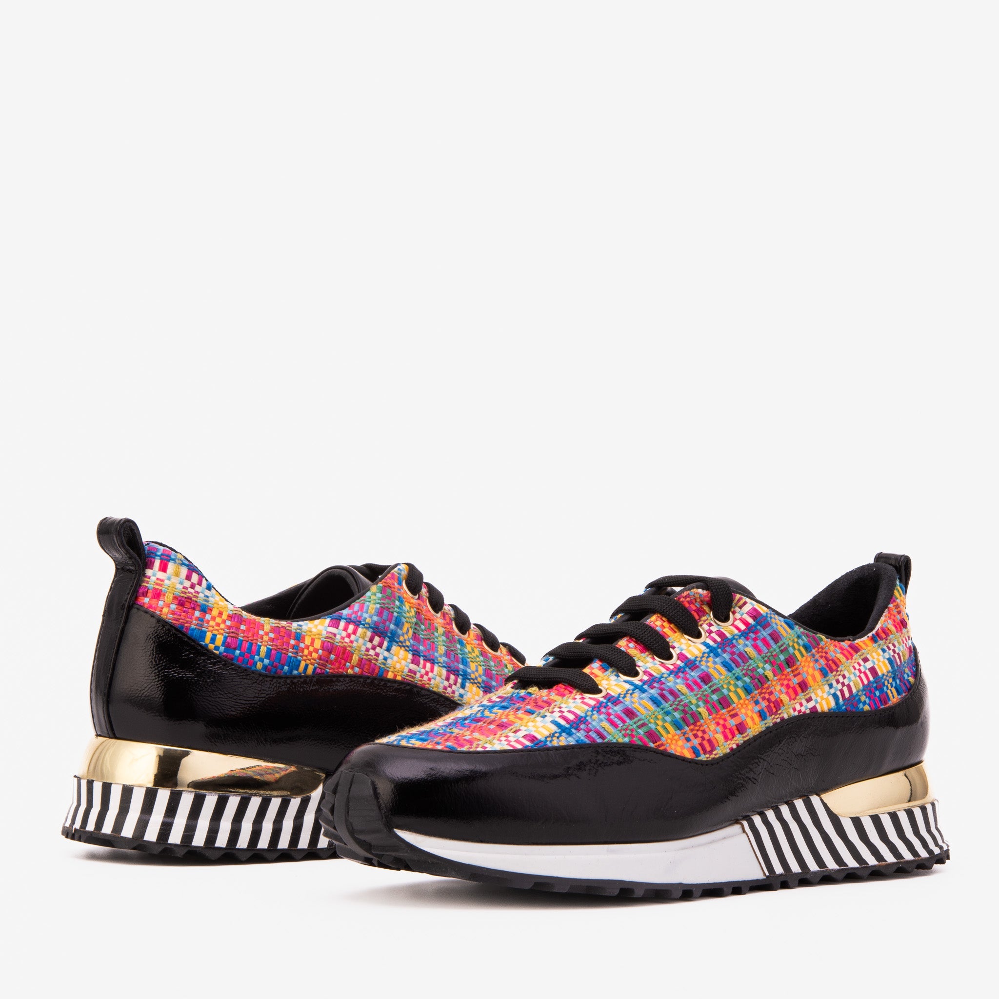 The Valencia Leather Black Sneaker Universal Fit