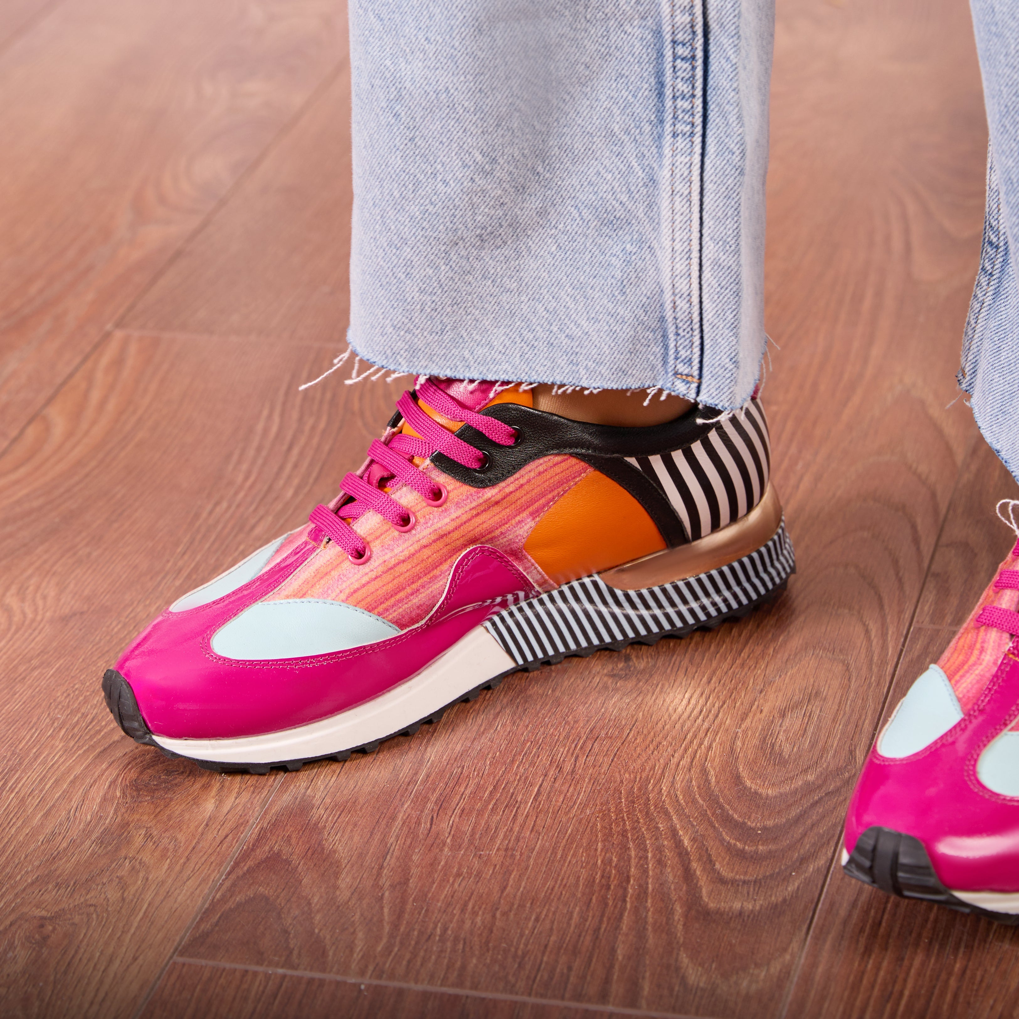 Santa Amaro Multi Color Fuchsia Sneaker Fine Craftsmanship
