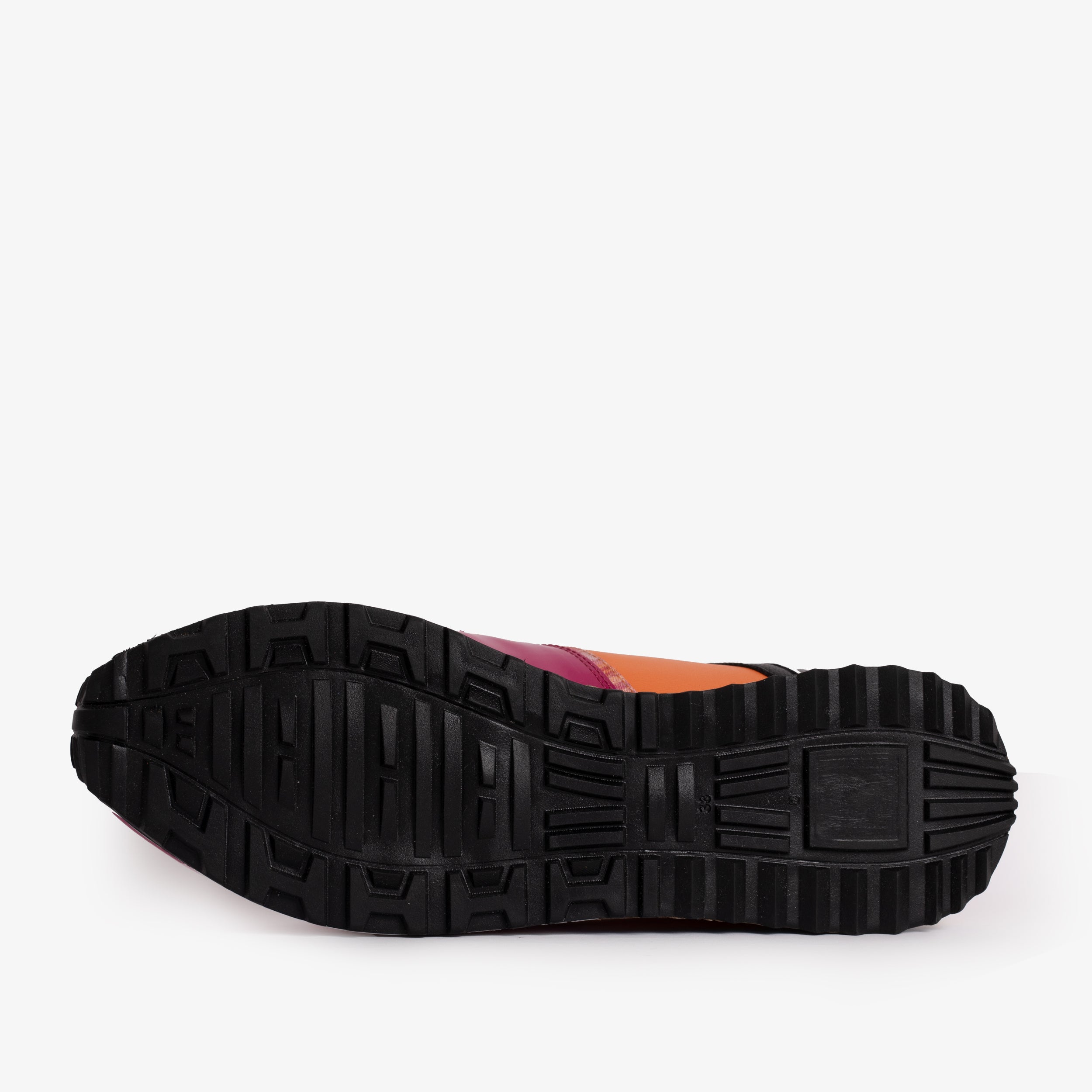 Santa Amaro Multi Color Fuchsia Sneaker Fine Craftsmanship