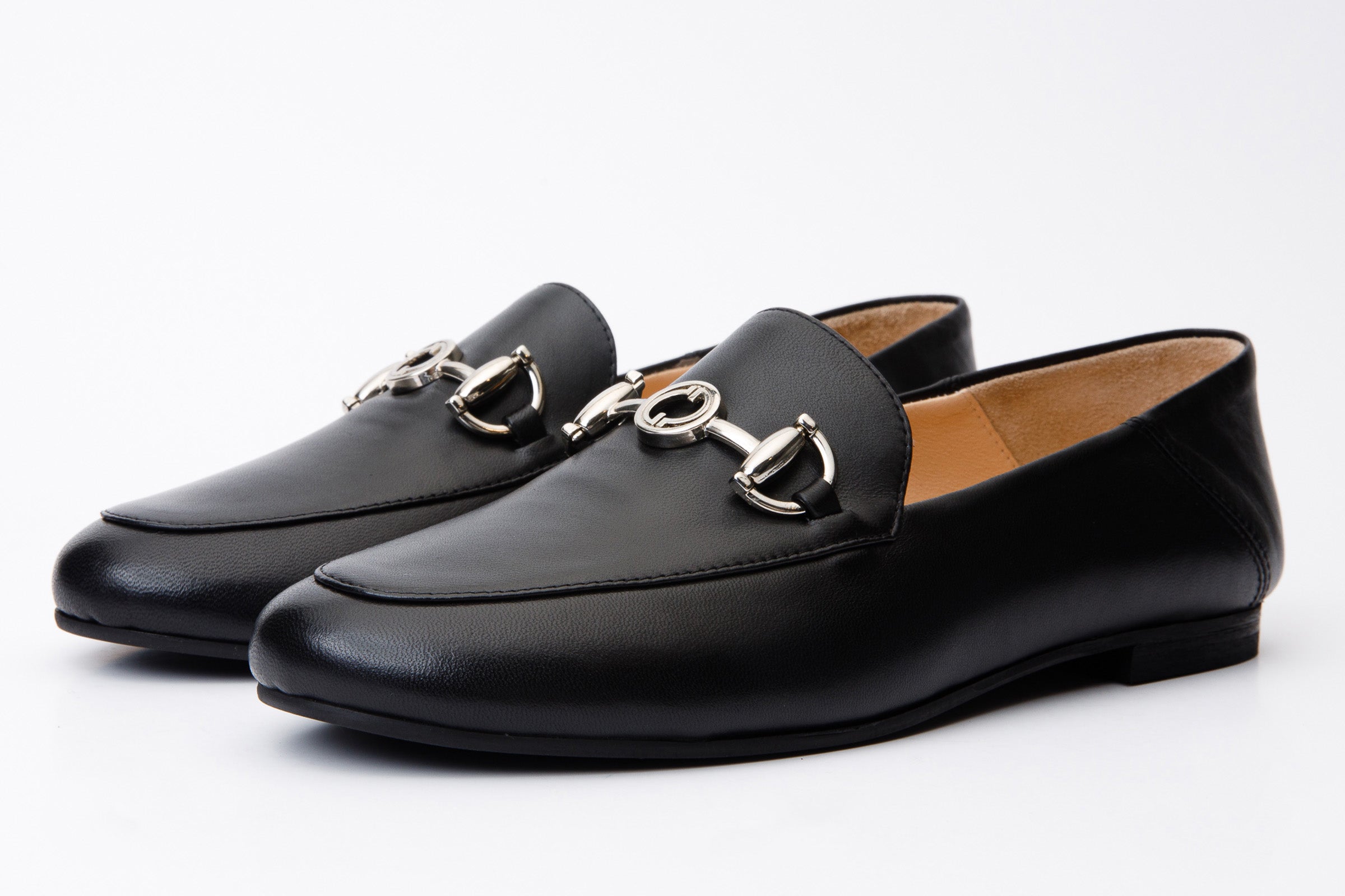 Luanda Black Leather Flat Shoe Exclusive Style