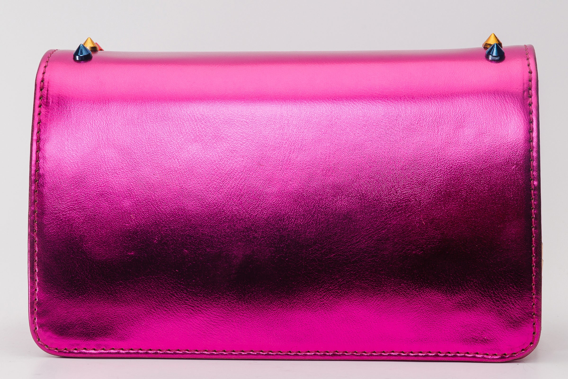 The Caris Fuchsia Leather Handbag Fine Craftsmanship