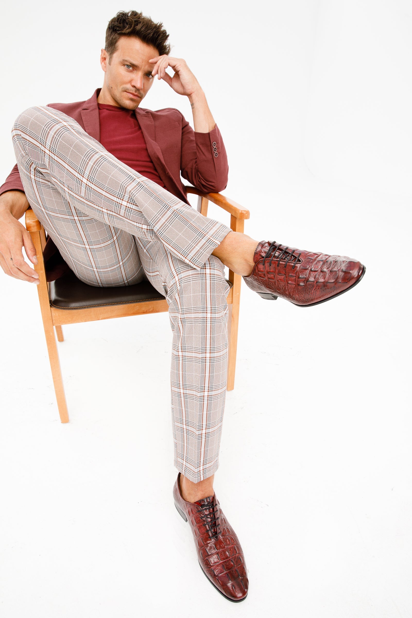 The Randor Burgundy Crocodile Leather Oxford Shoe Universal Fit