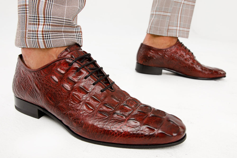 The Randor Burgundy Crocodile Leather Oxford Shoe Universal Fit