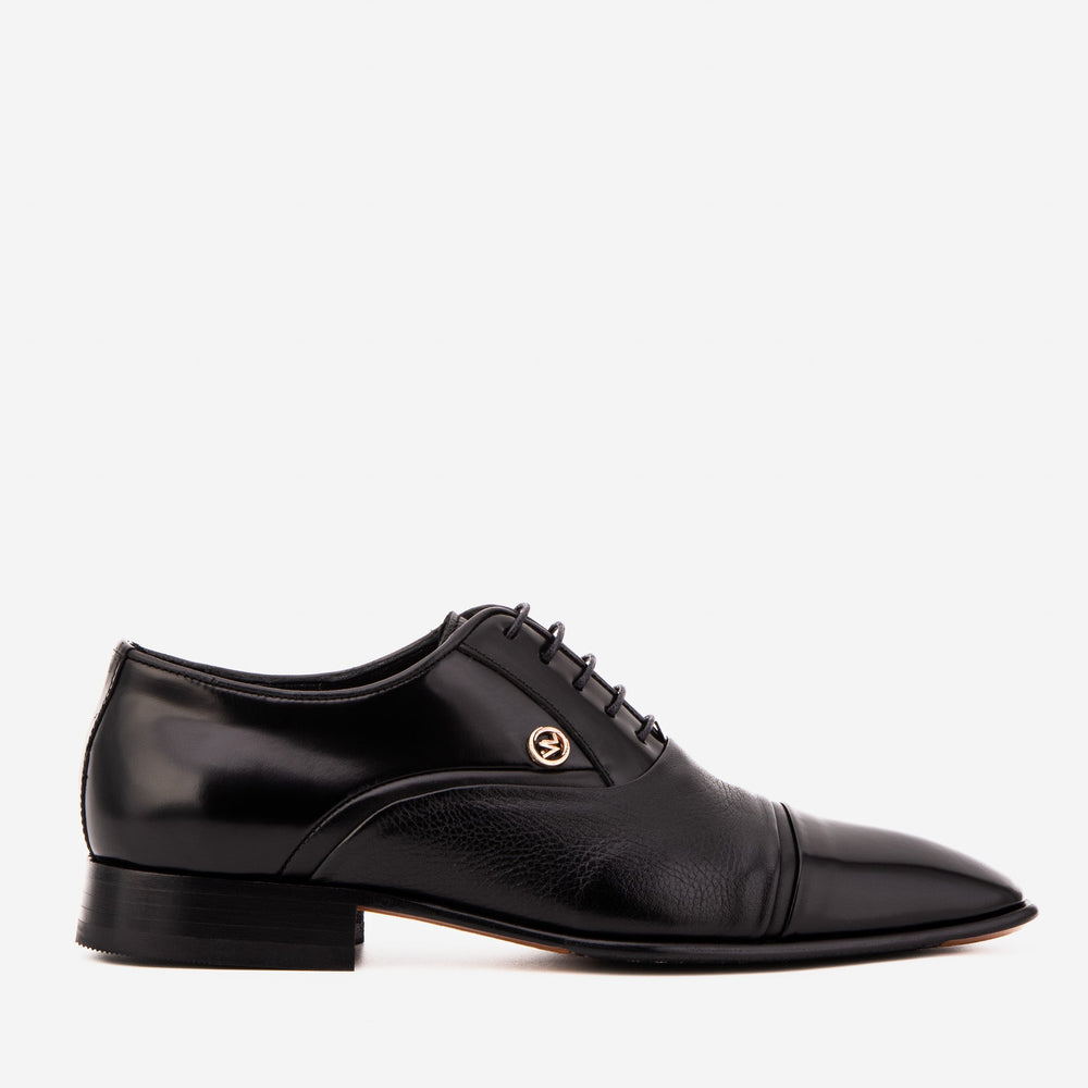 The Rockwell Handmade Black Leather Cap Toe Oxford Shoe All New