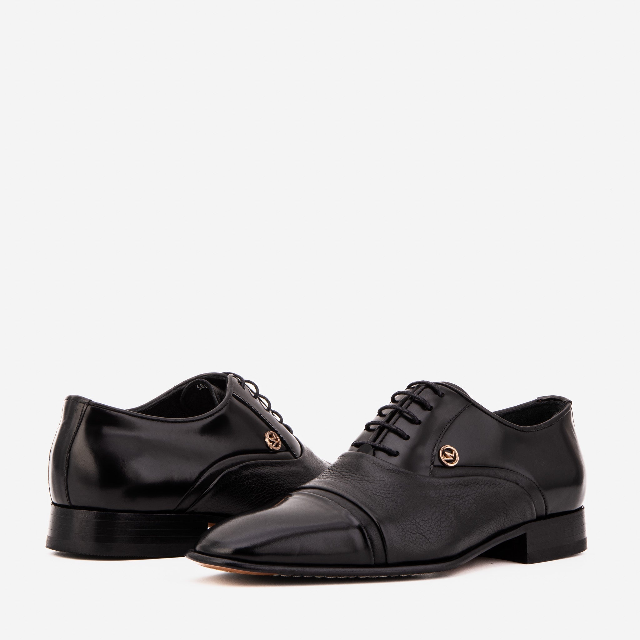 The Rockwell Handmade Black Leather Cap Toe Oxford Shoe All New