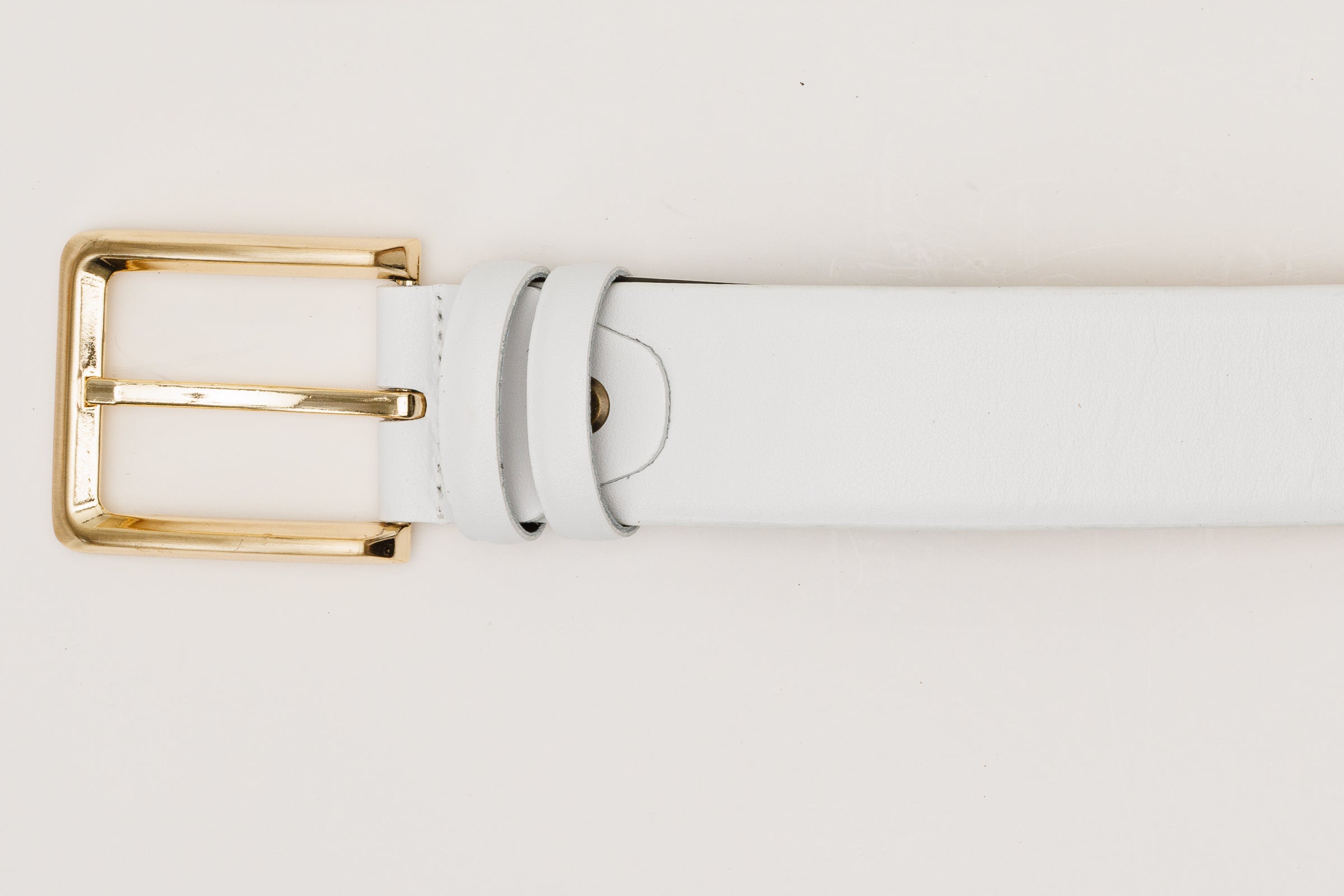 The Infanta White Spike Leather Belt Fine Craftsmanship