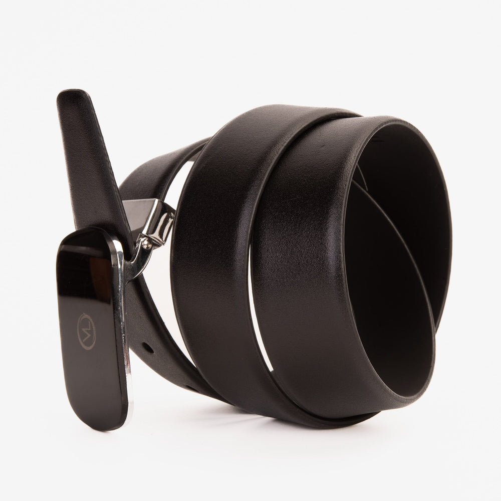 The Marzano Black Color Calfskin  Belt Fine Craftsmanship