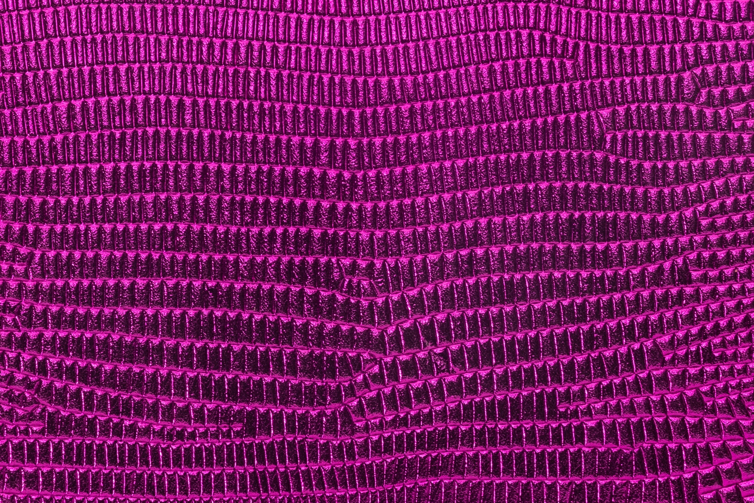 The Maple Fuchsia Leather Handbag Fine Craftsmanship