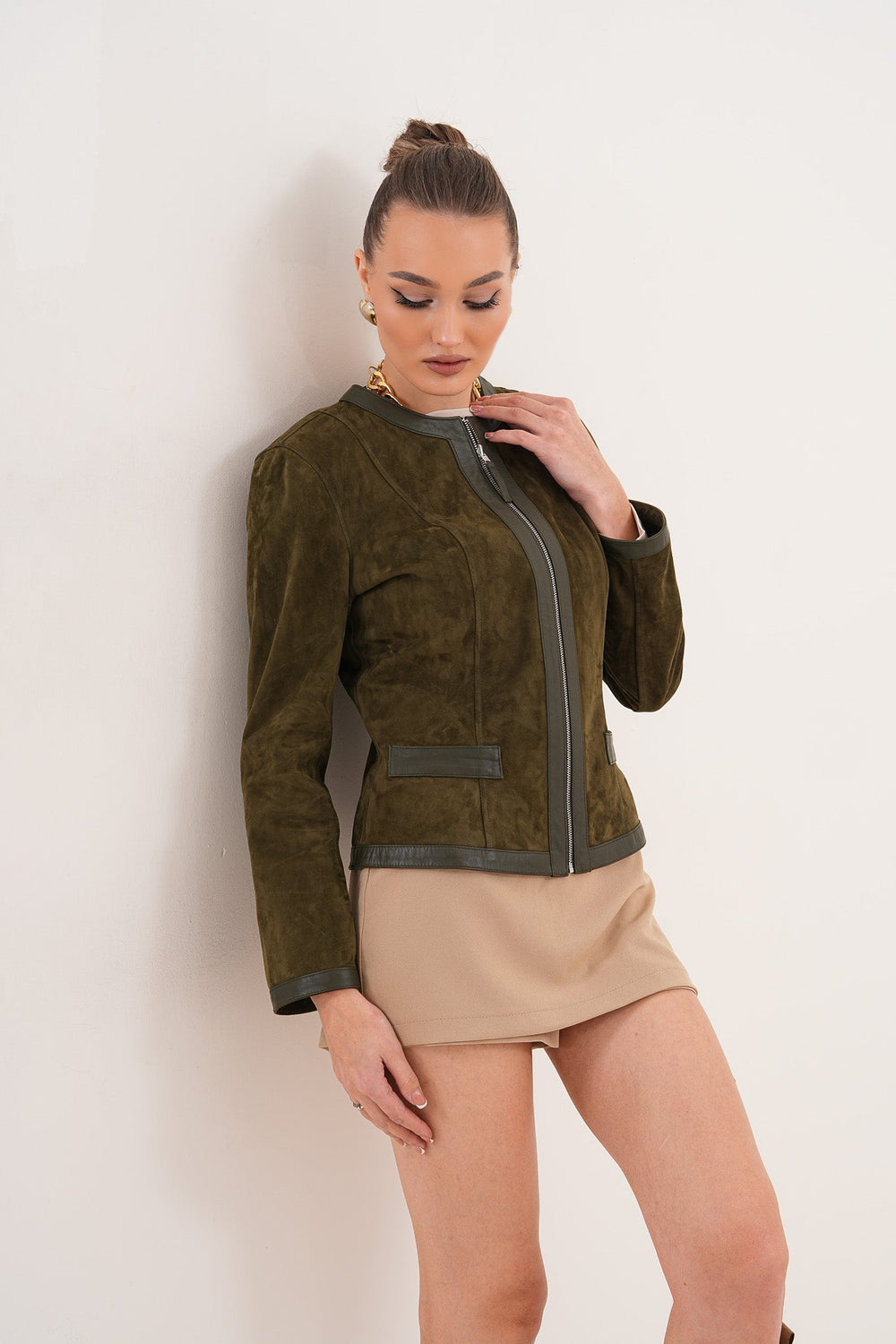 The Nyvessa Reversible Leather Jacket – Olive Green Fine Craftsmanship