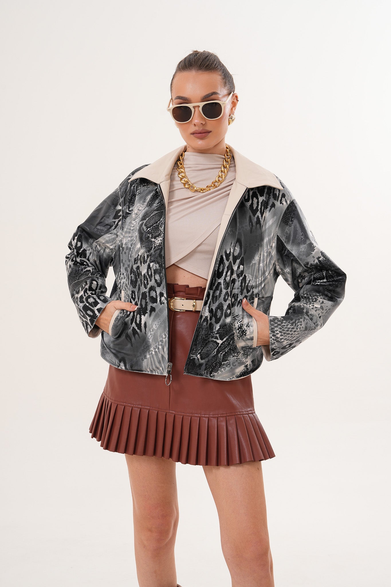 The Elvoria Reversible Beige Leather Jacket Universal Fit