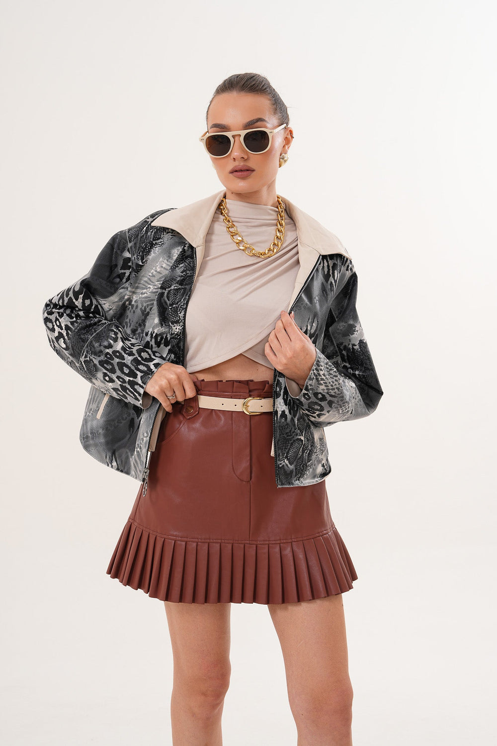 The Elvoria Reversible Beige Leather Jacket Universal Fit