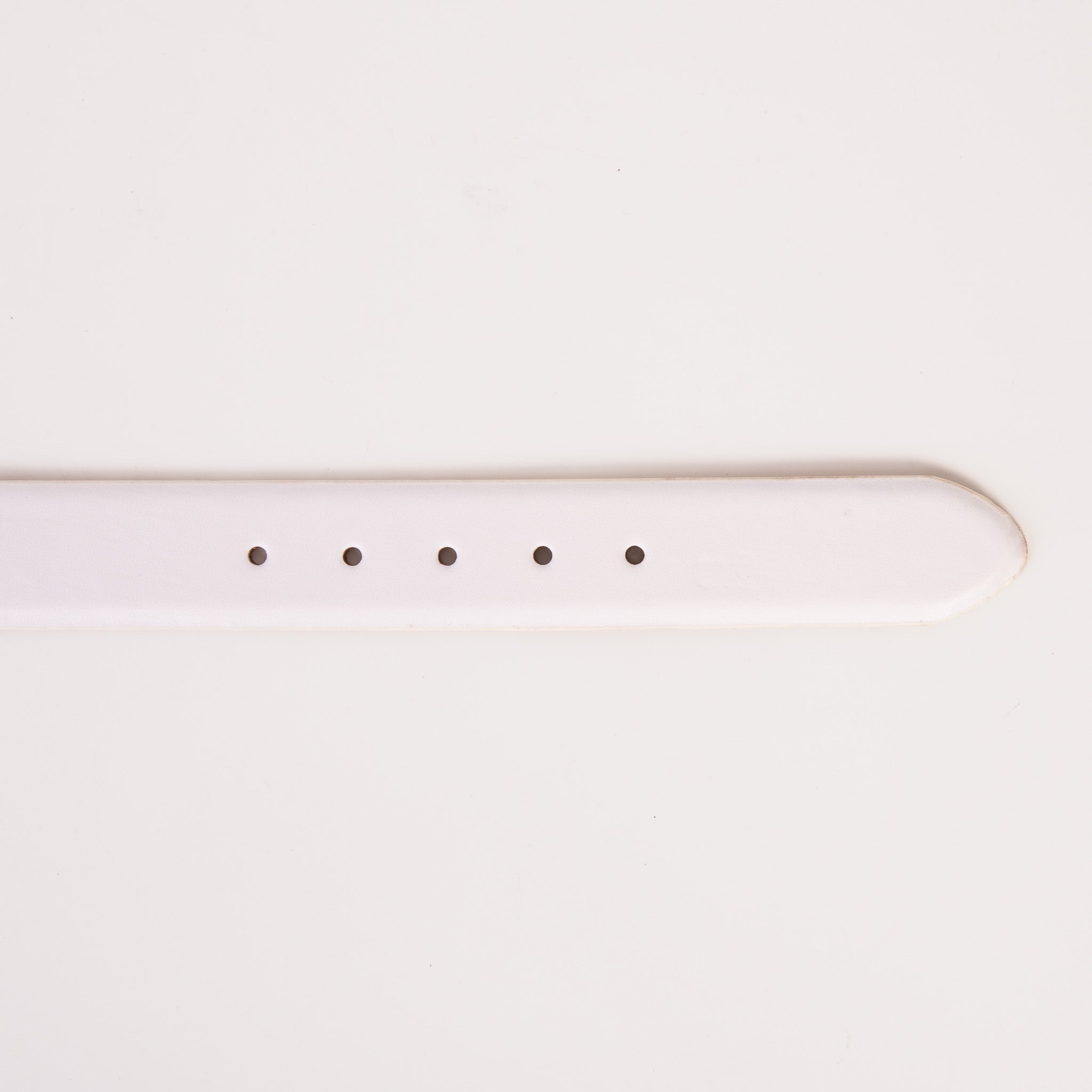 The Urgup White Calfskin Belt Fine Craftsmanship