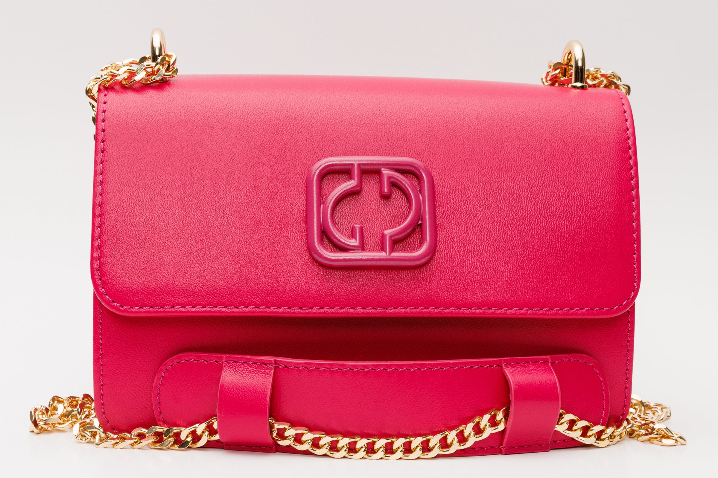 The Maneadero Fuchsia Leather Handbag Universal Fit