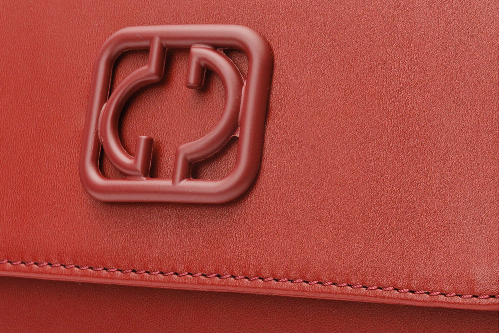 The Maneadero Dark Red Leather Handbag All New
