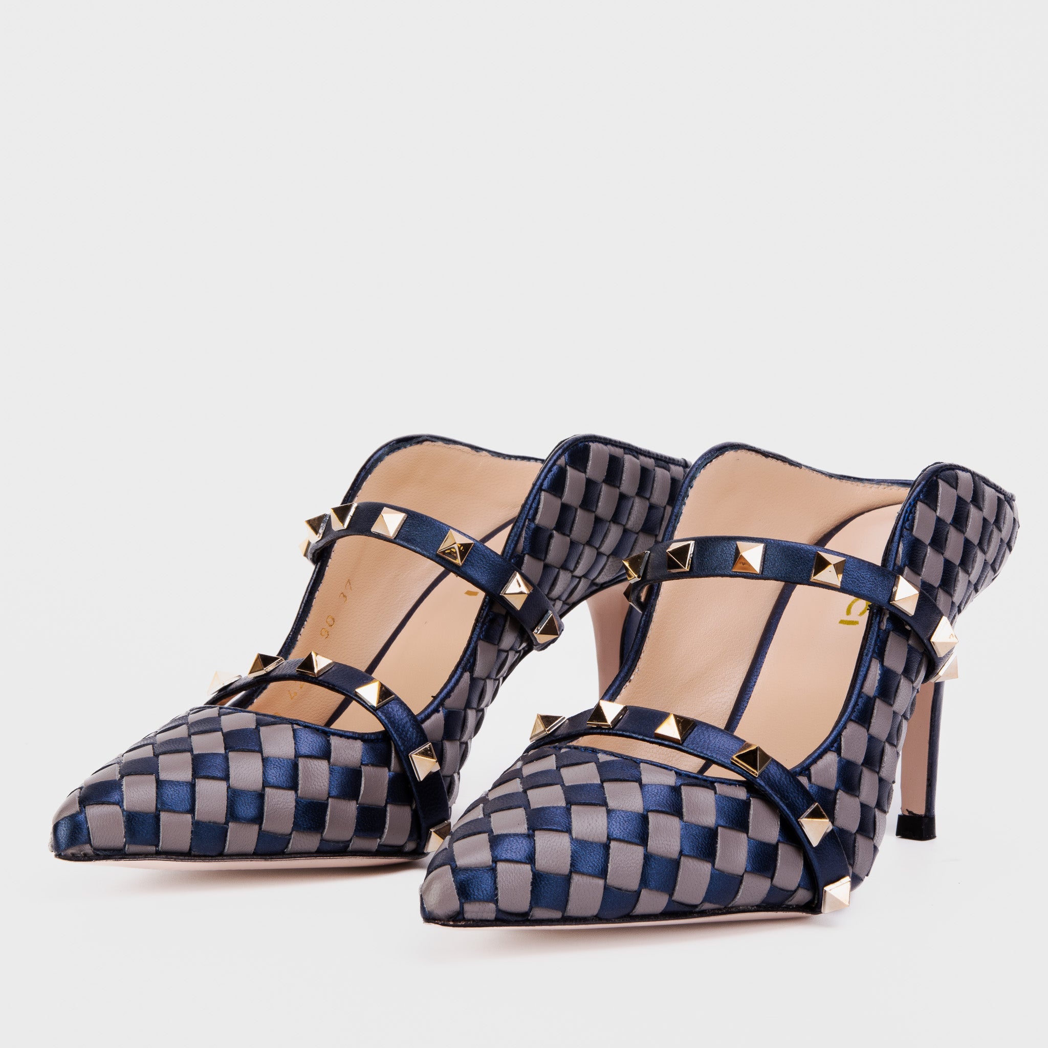 The Dosso Navy Blue Handwoven Pointy Toe Leather Sandal Fine Craftsmanship