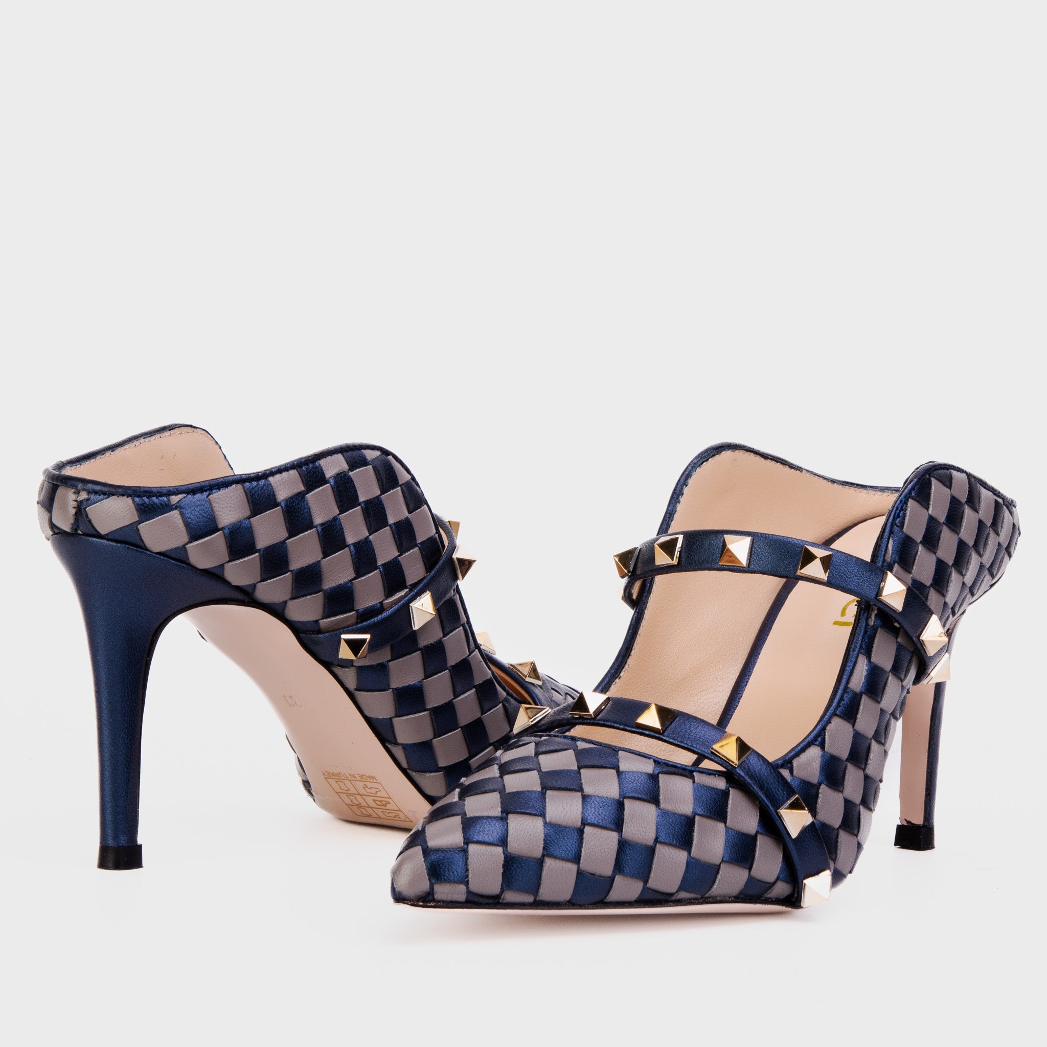 The Dosso Navy Blue Handwoven Pointy Toe Leather Sandal Fine Craftsmanship