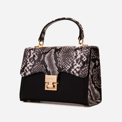The Venezia Black Leather Handbag Fine Craftsmanship