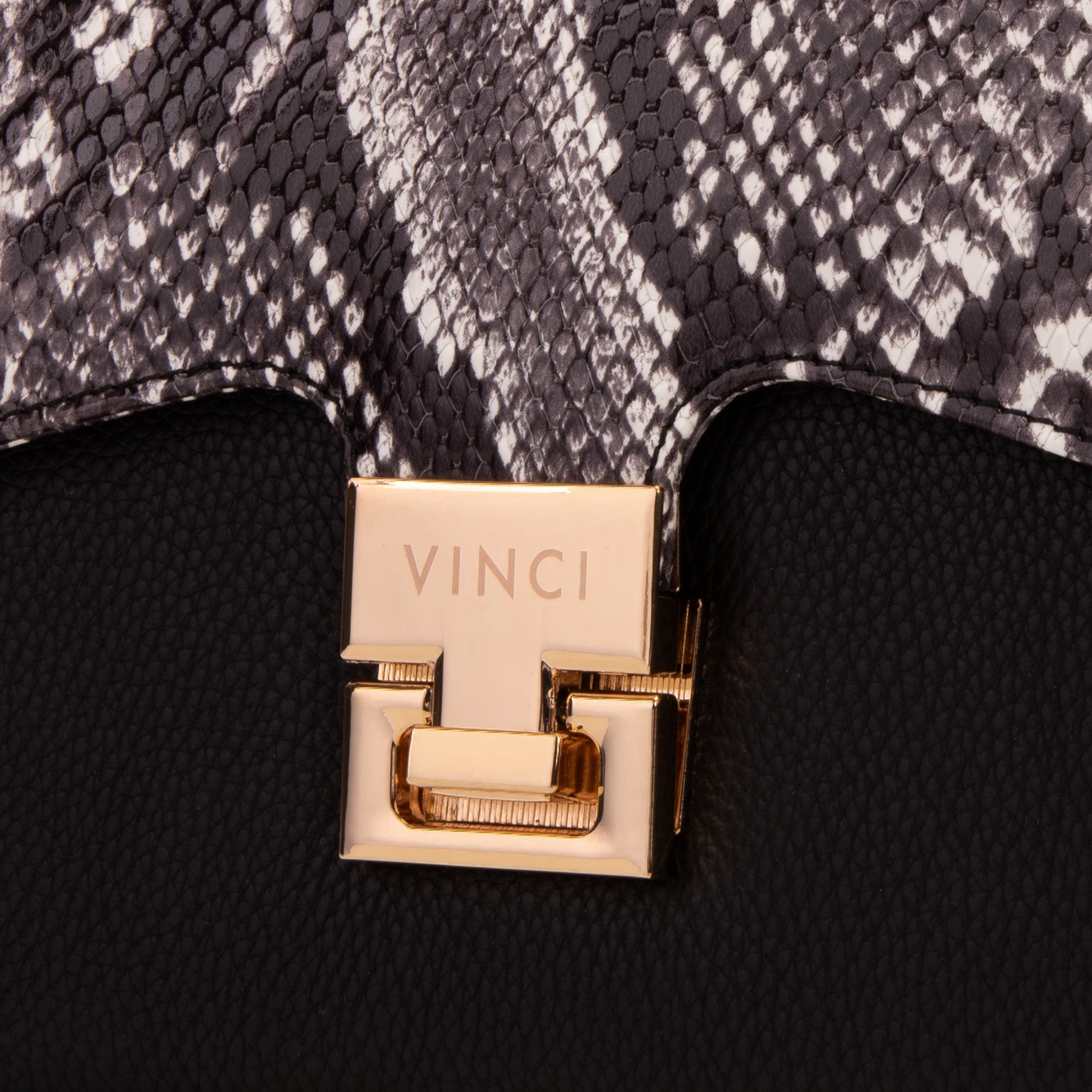 The Venezia Black Leather Handbag Fine Craftsmanship