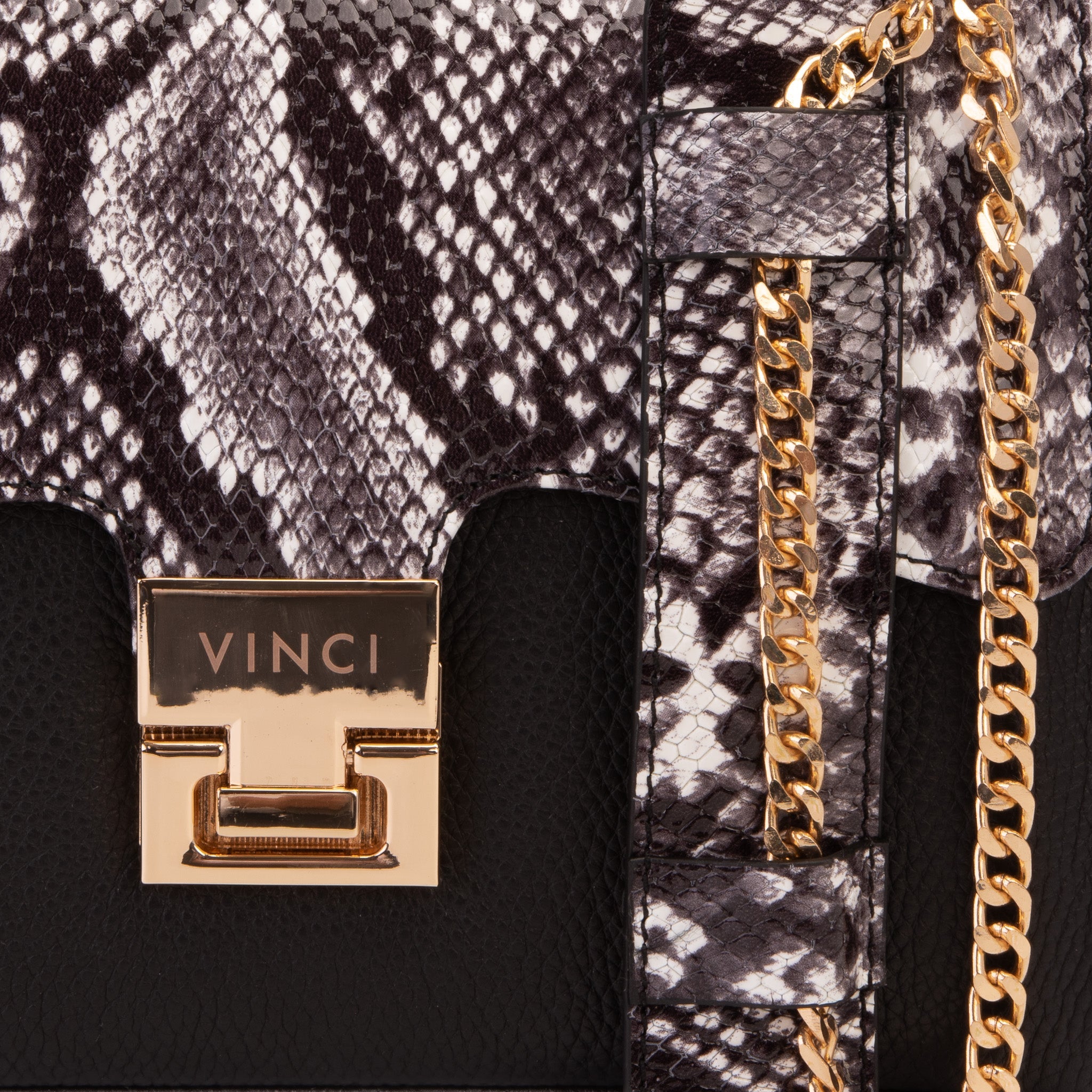 The Venezia Black Leather Handbag Fine Craftsmanship