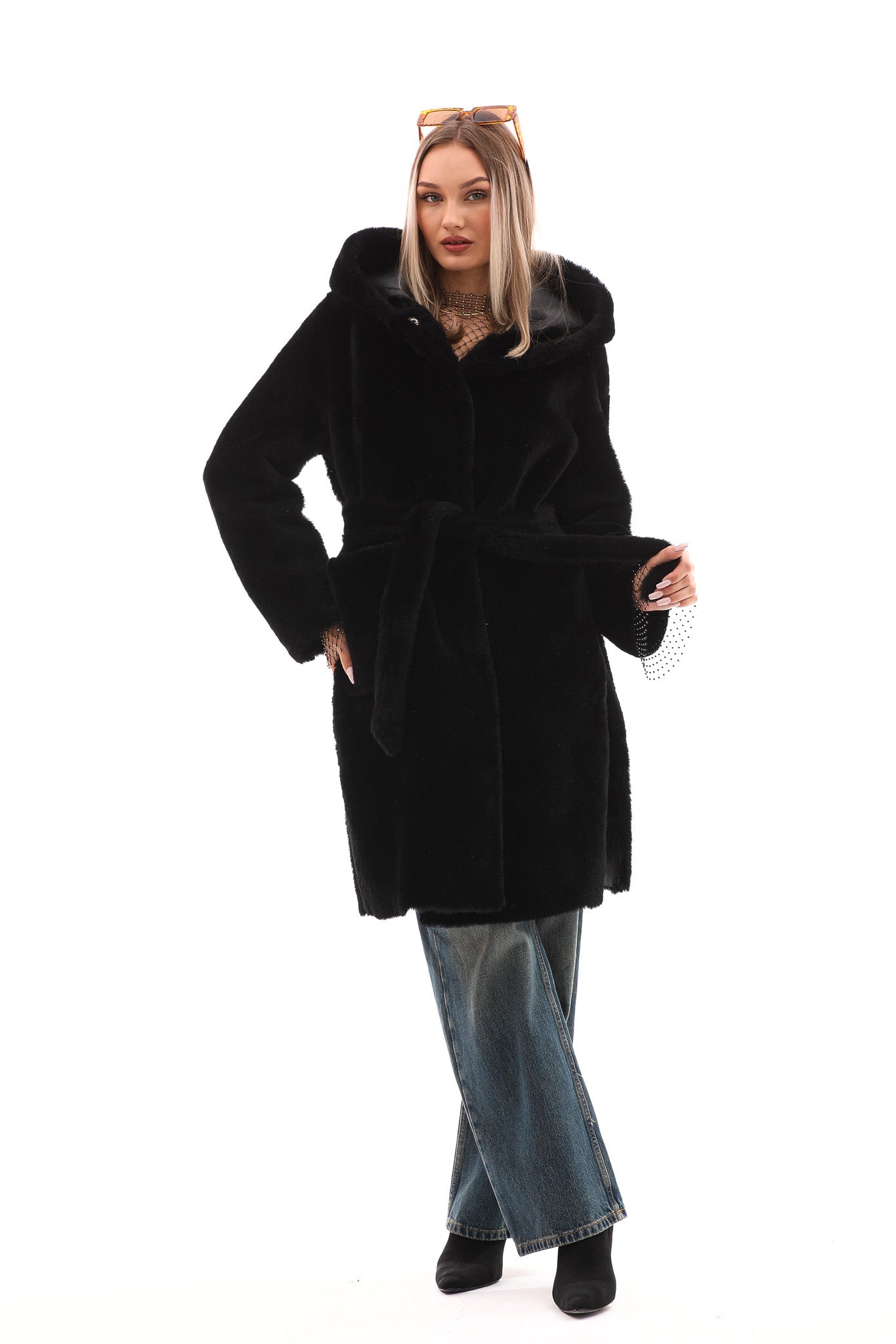 The VESARA Reversible Shearling Leather Coat – Jet Black All New