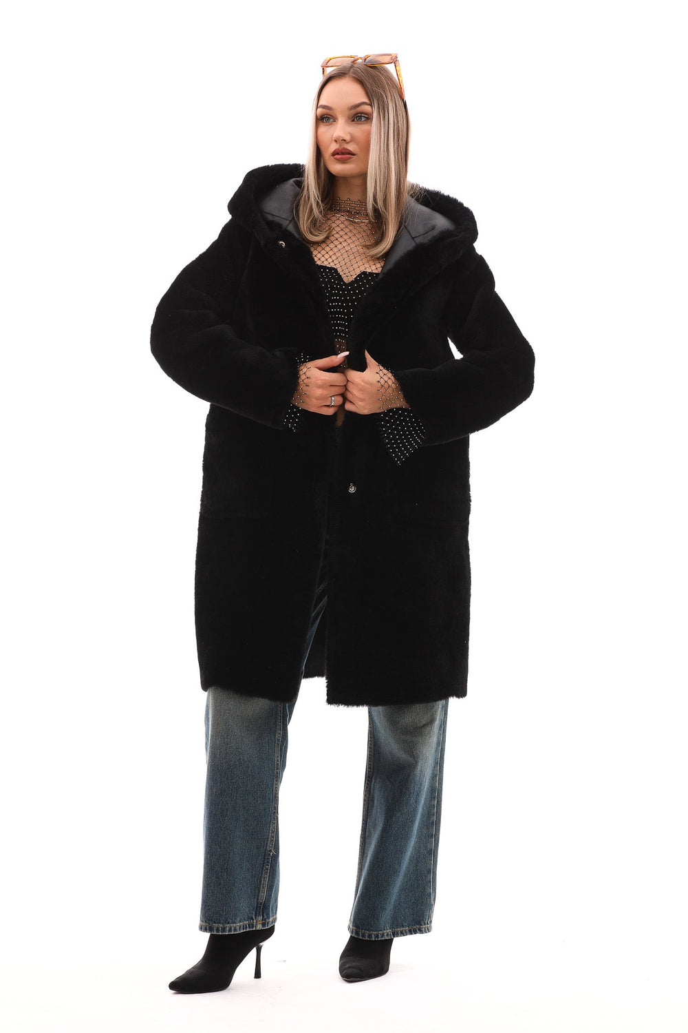 The VESARA Reversible Shearling Leather Coat – Jet Black All New