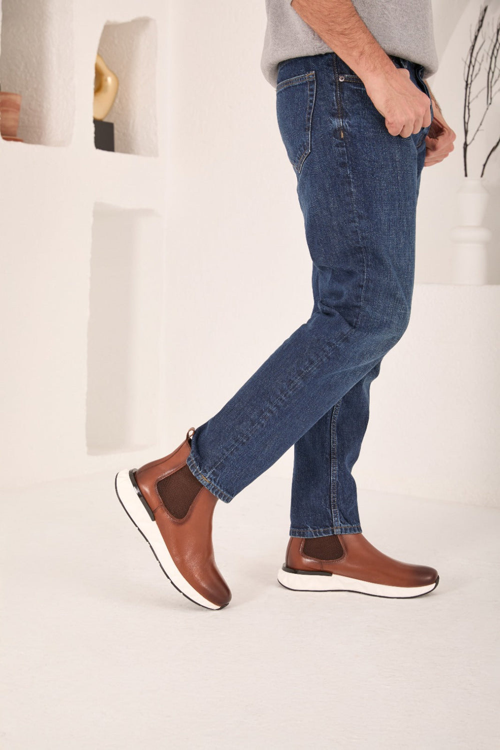 The Apex Tan Leather Chealsea Boot For Sale