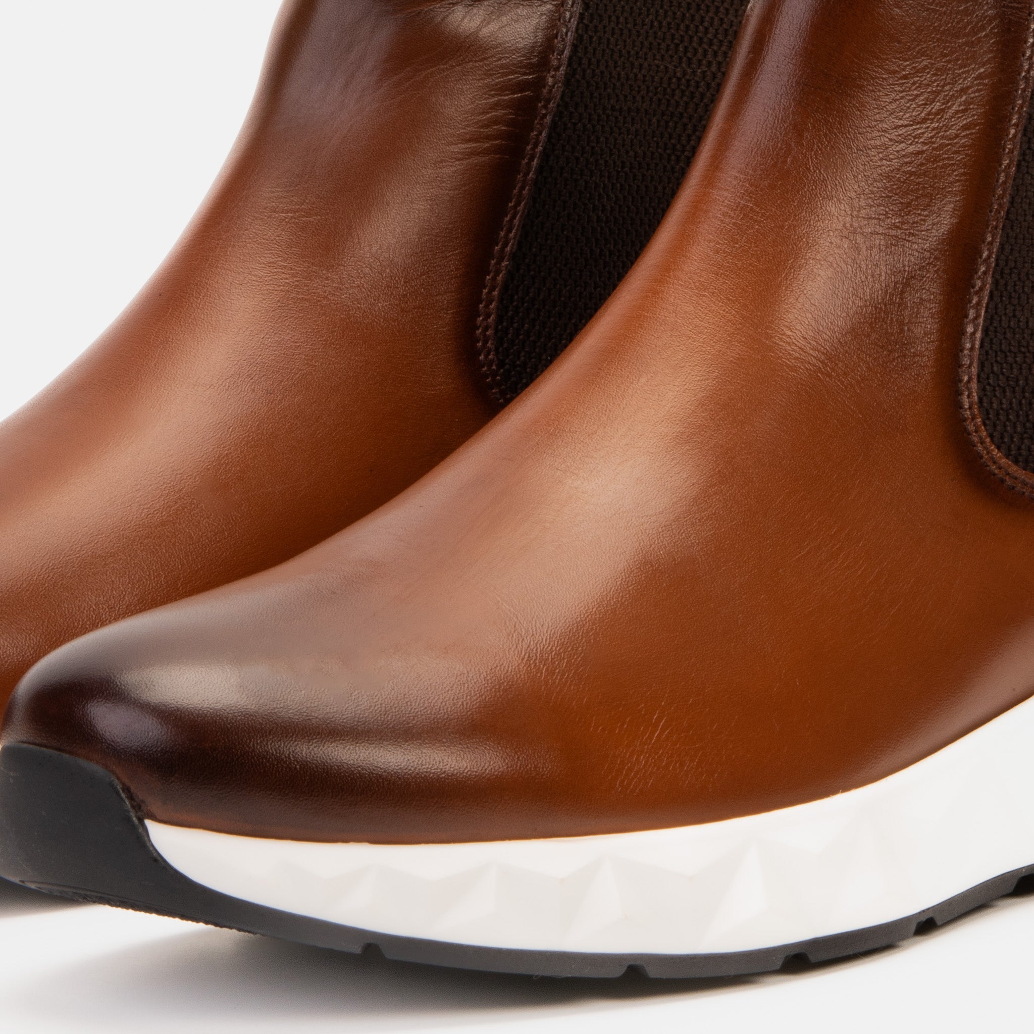 The Apex Tan Leather Chealsea Boot For Sale