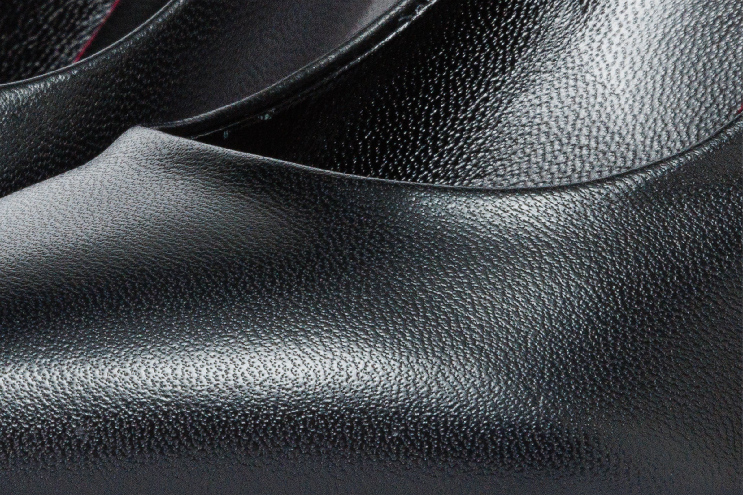 The Ege Black Leather Pump Fuchsia Sole Shoe Exclusive Style