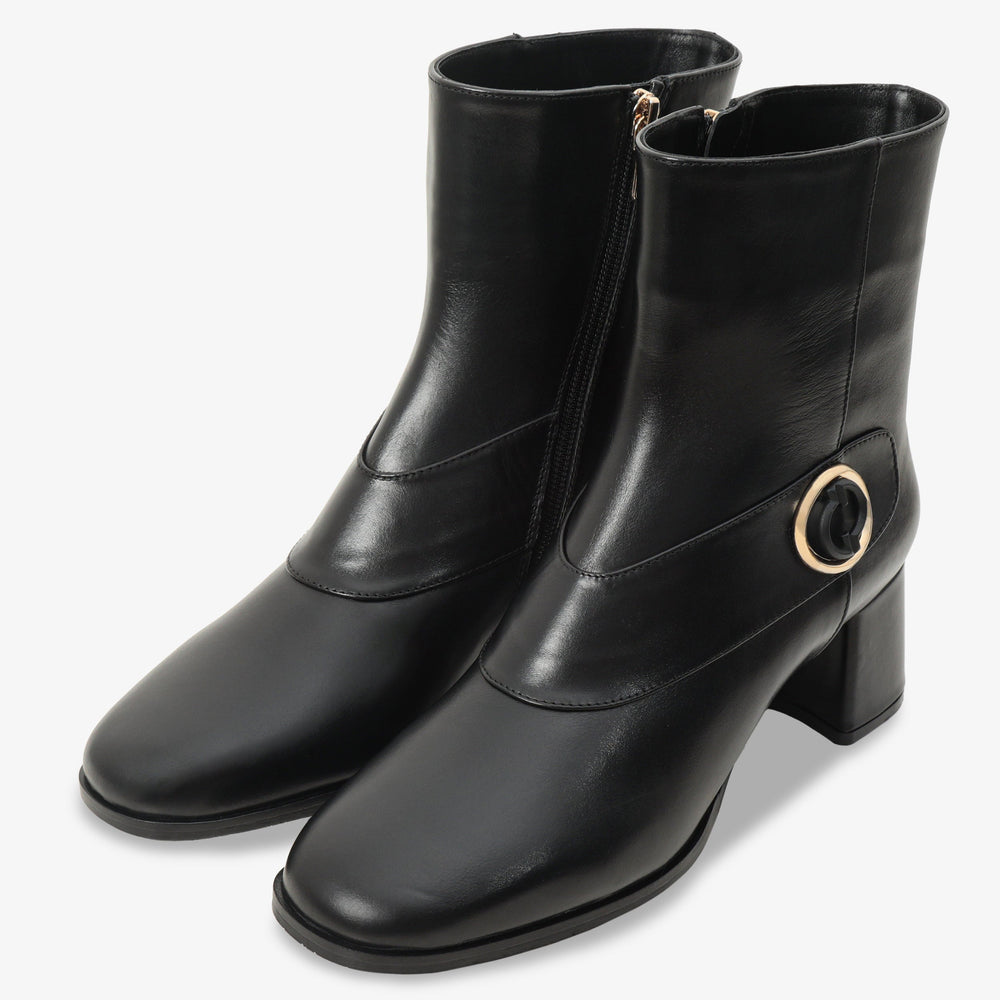 The Windsor Black Leather Block Heel Boot For Sale