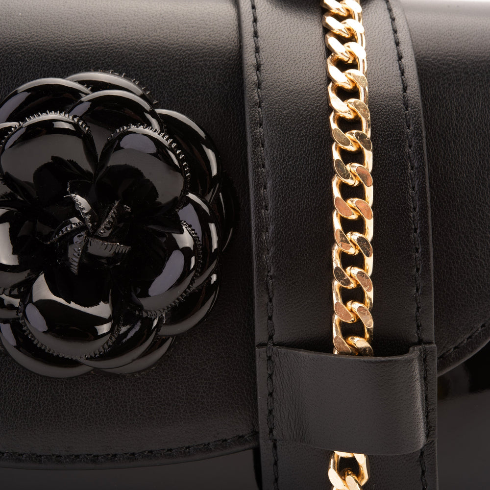 The Diva Black Leather Handbag Fine Craftsmanship