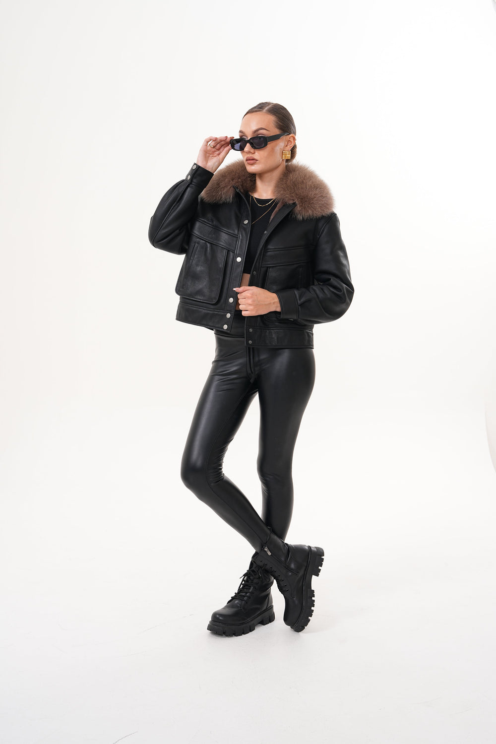 The Auretta Brown Collar Shearling Leather Jacket For Sale