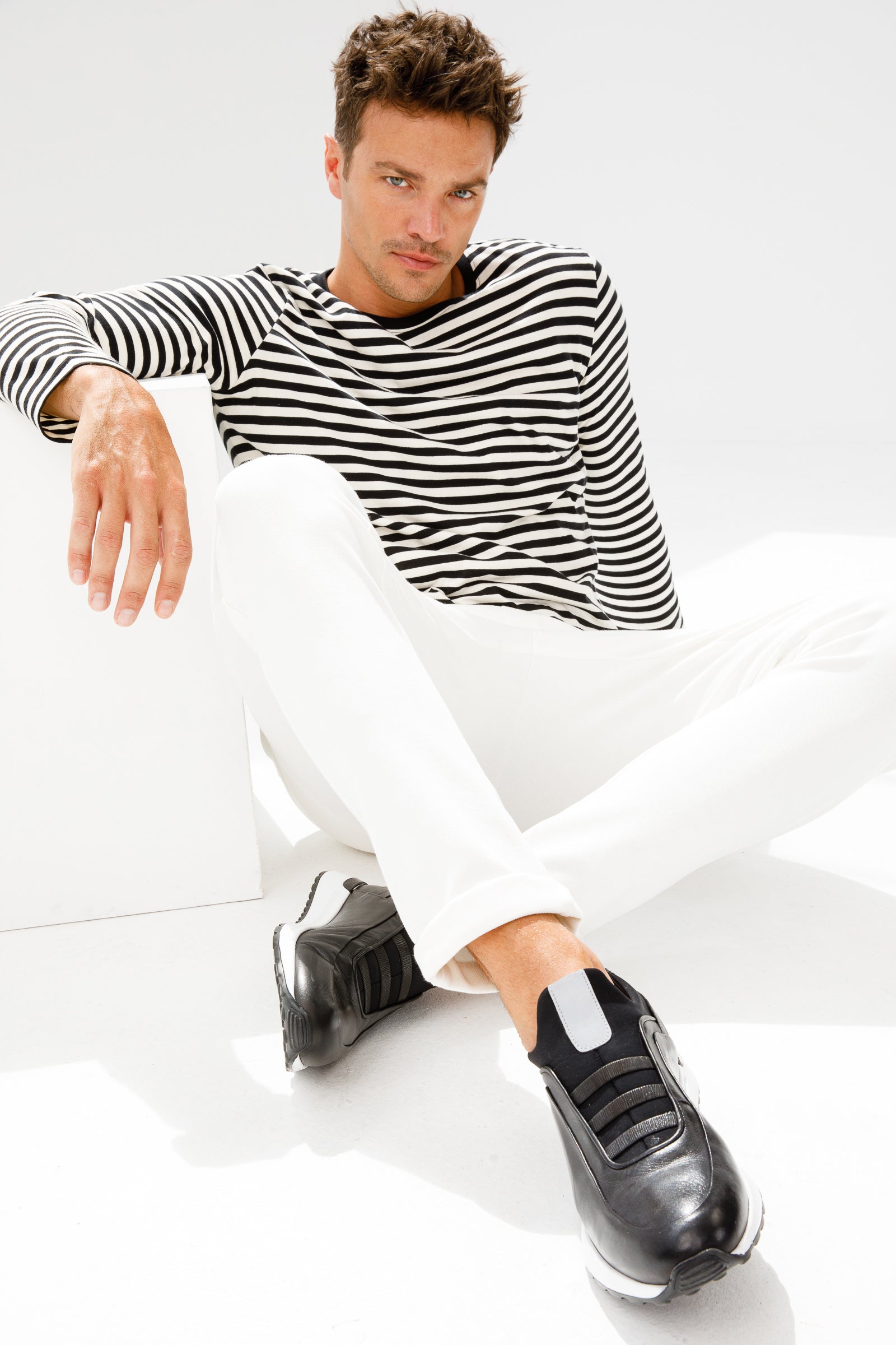 The Sonoma Black Leather Sneaker For Sale