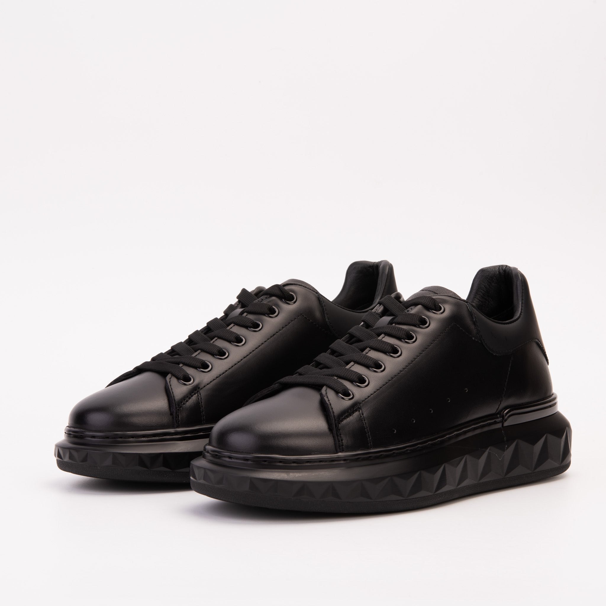 The Linq Black Leather Sneaker All New