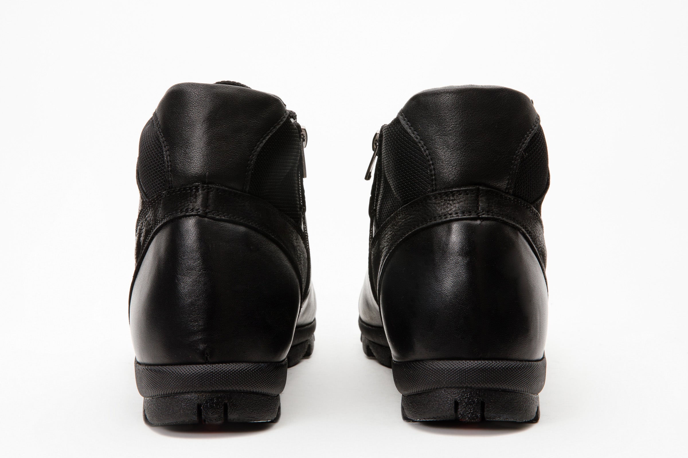 The Houston Leather Black Lace-Up Casual Boot with a Zipper On Sale