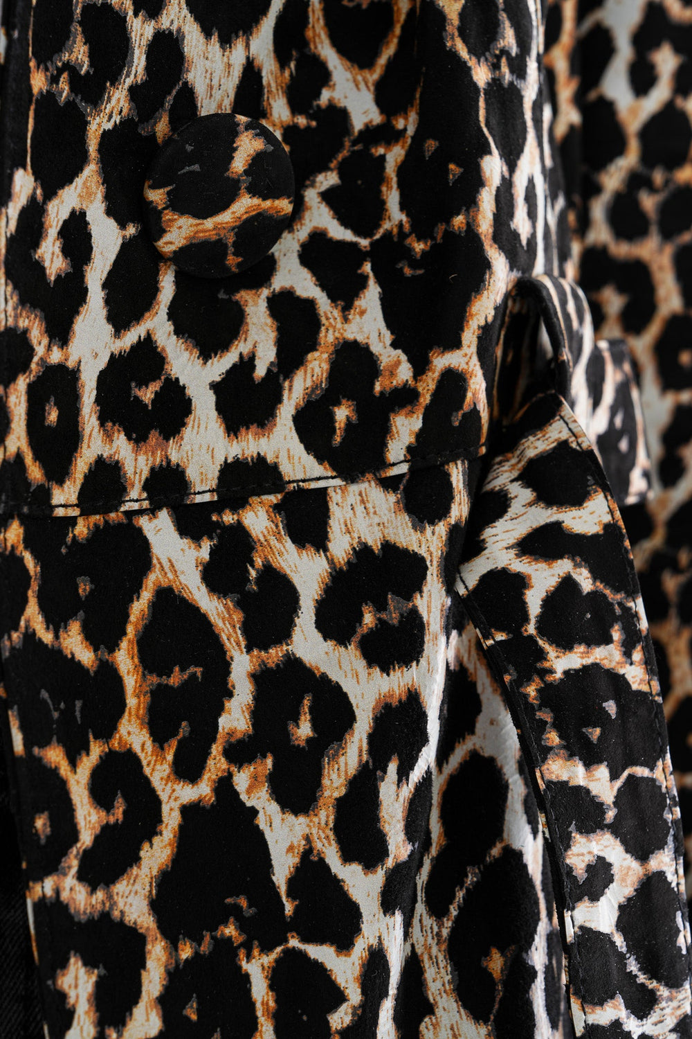 Sienna Abstract Art Leather Jacket – Leopard Edition Exclusive Style